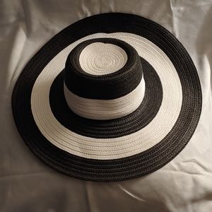 Black and white straw hat